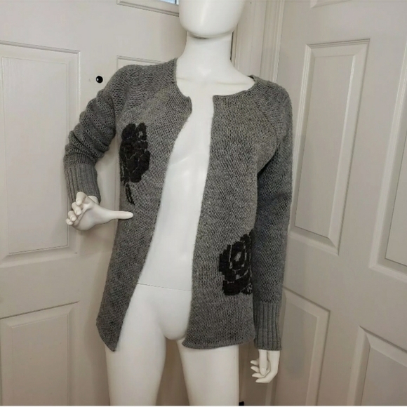 COCOGIO wool blend cardigan size Medium - Picture 1 of 7